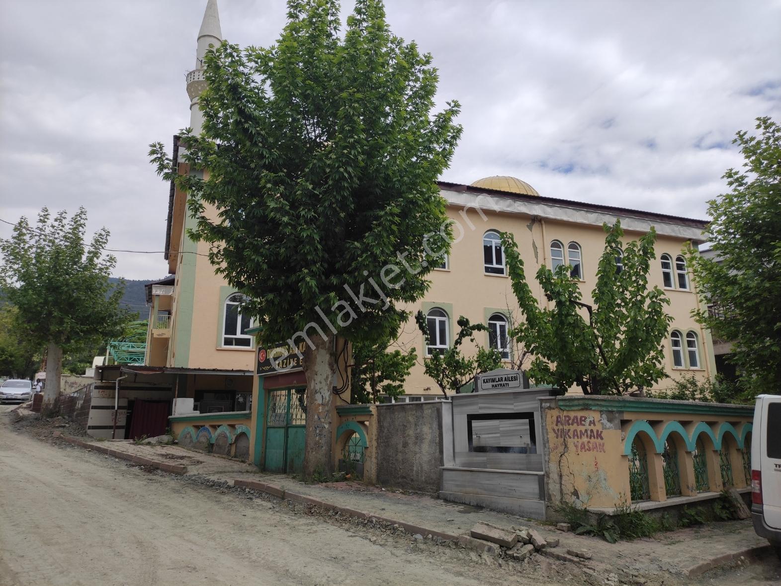 Ilıcada Akbel Hamamın Bir Adım Arkası Satılık Daire — fotoğraf 3