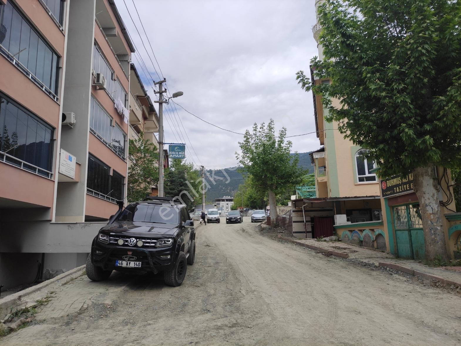 Ilıcada Akbel Hamamın Bir Adım Arkası Satılık Daire — fotoğraf 4