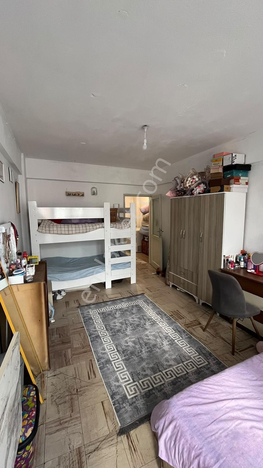 Bafra Vıp Gayrimenkul'den Büyükcami Mah Satılık 2+1 Daire — fotoğraf 3