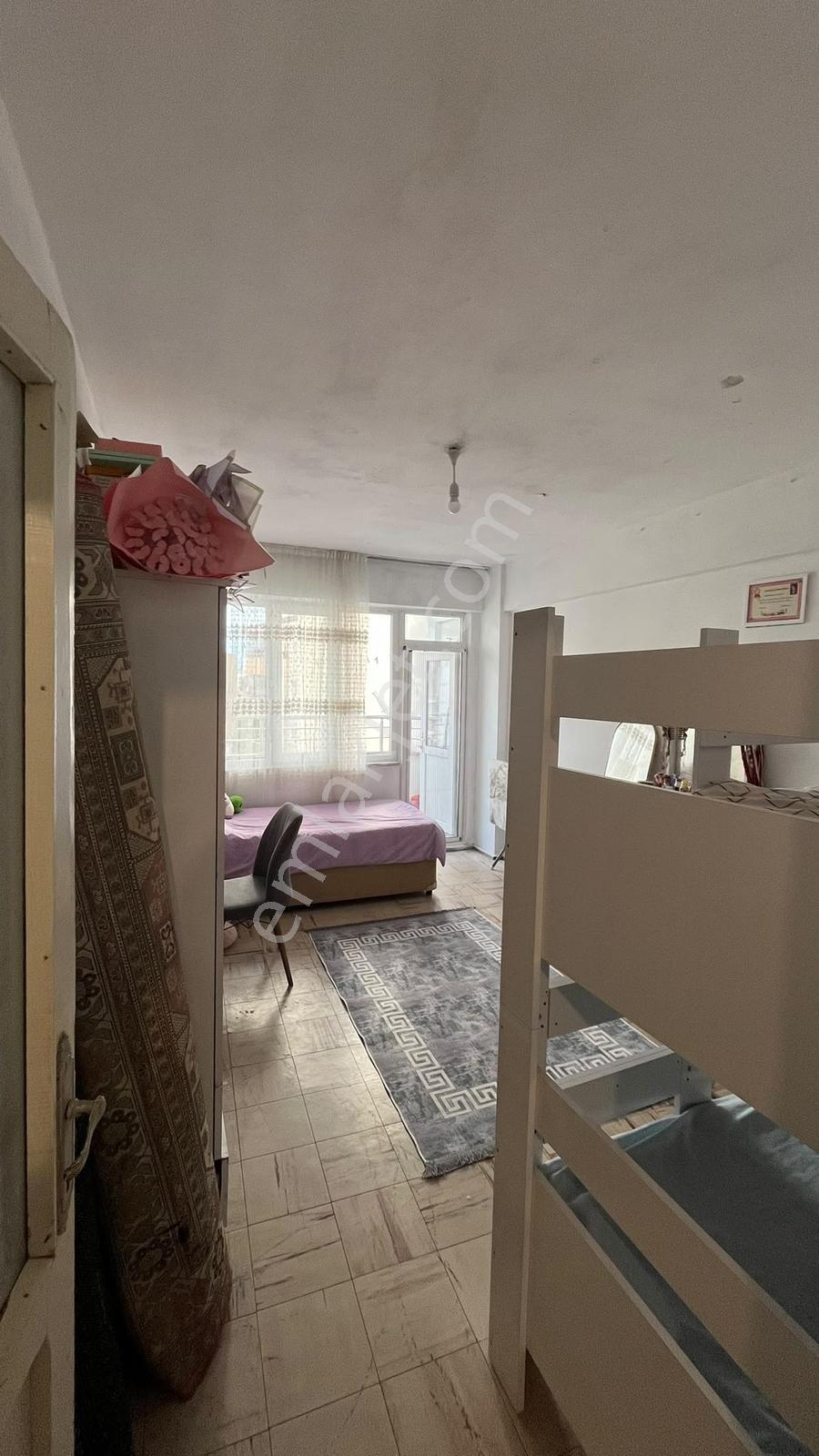 Bafra Vıp Gayrimenkul'den Büyükcami Mah Satılık 2+1 Daire — fotoğraf 4