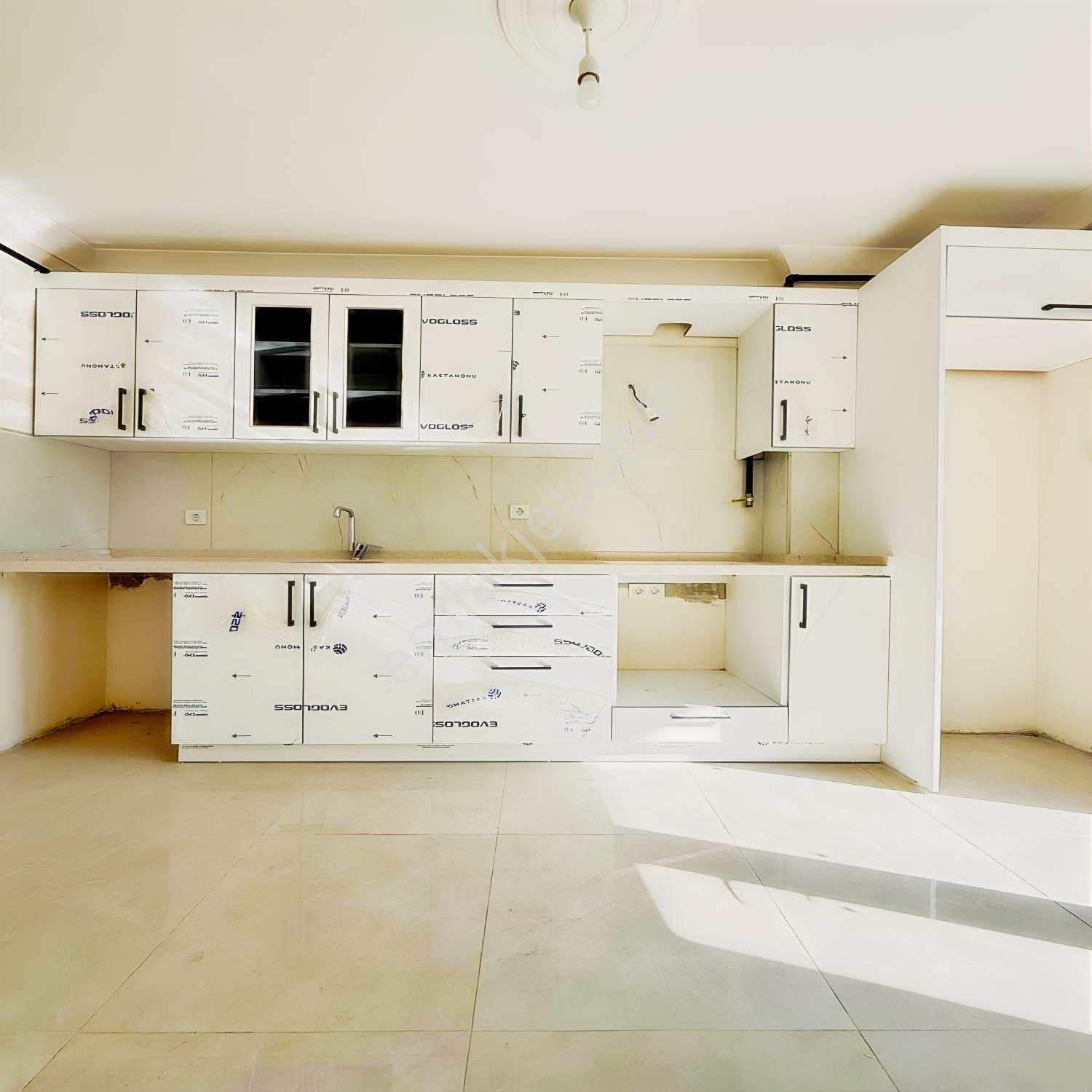 Tek Daire Üzeri!!!harika Konumda 2+1 92m2 Ara Kat!!! — fotoğraf 10