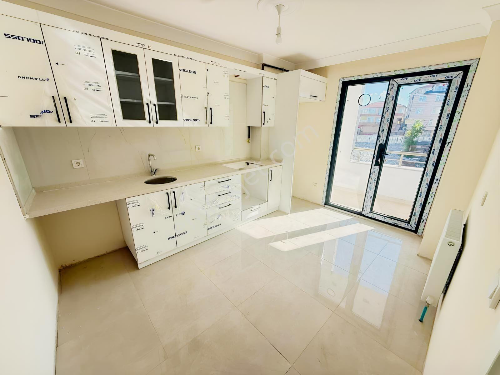 Tek Daire Üzeri!!!harika Konumda 2+1 92m2 Ara Kat!!! — fotoğraf 13