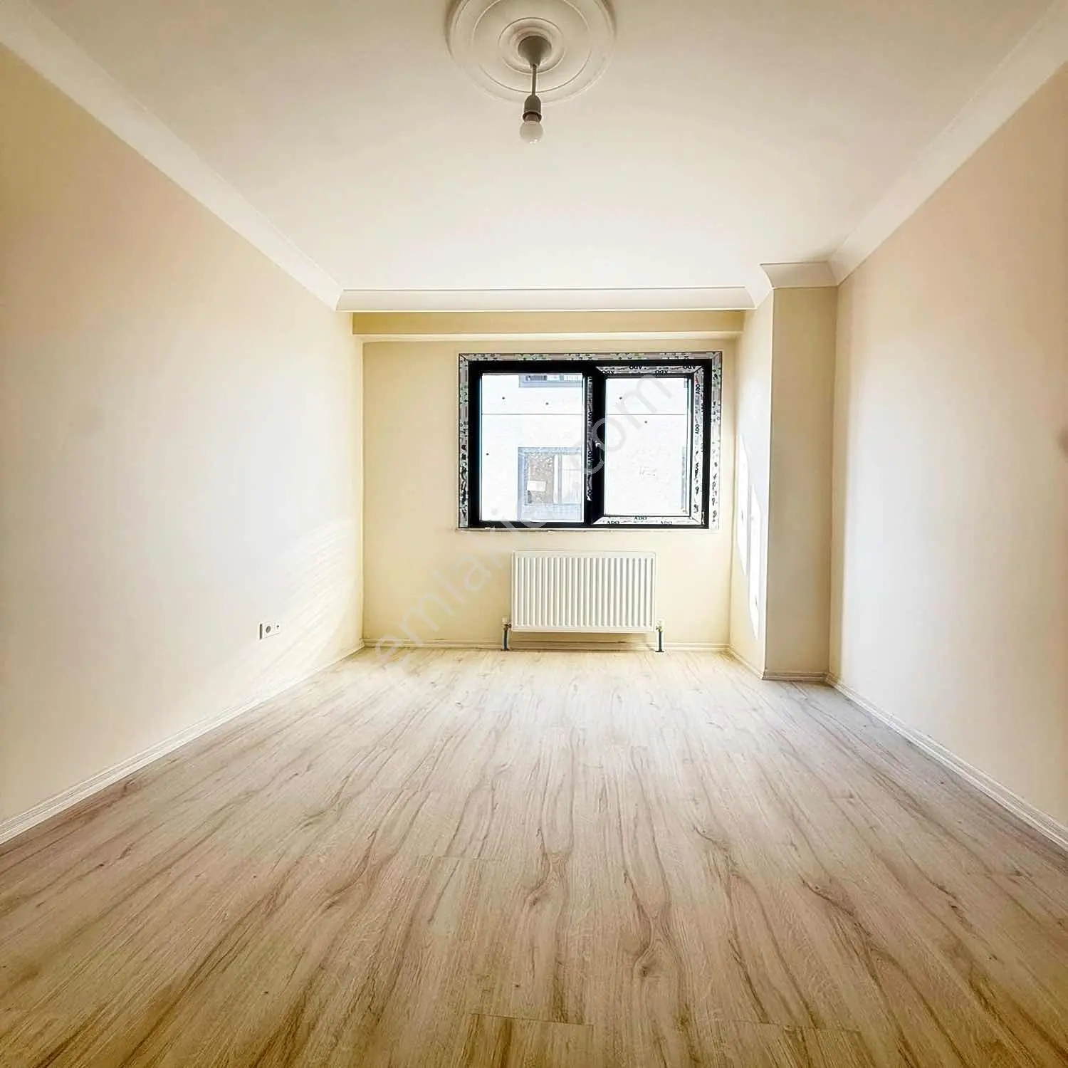 Tek Daire Üzeri!!!harika Konumda 2+1 92m2 Ara Kat!!! — fotoğraf 15