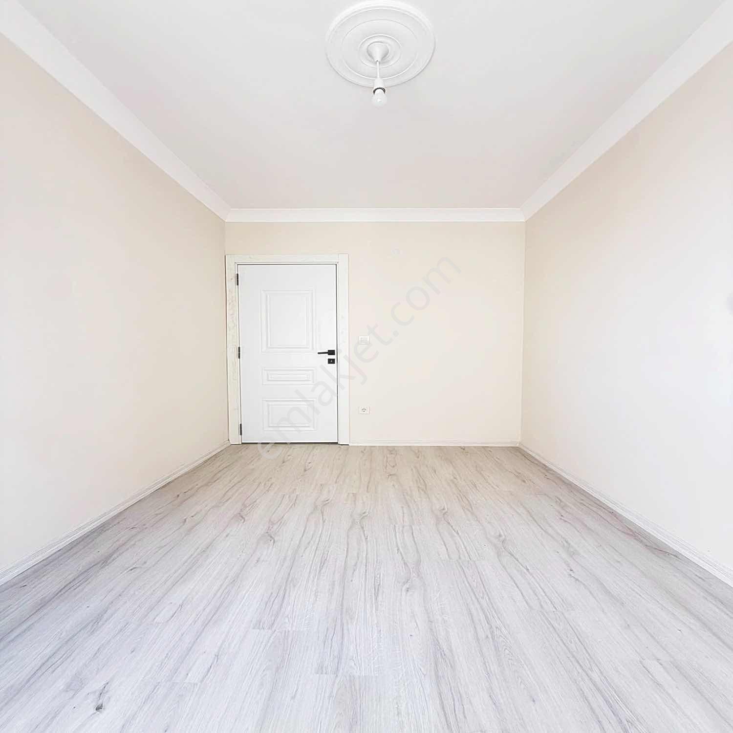 Tek Daire Üzeri!!!harika Konumda 2+1 92m2 Ara Kat!!! — fotoğraf 16