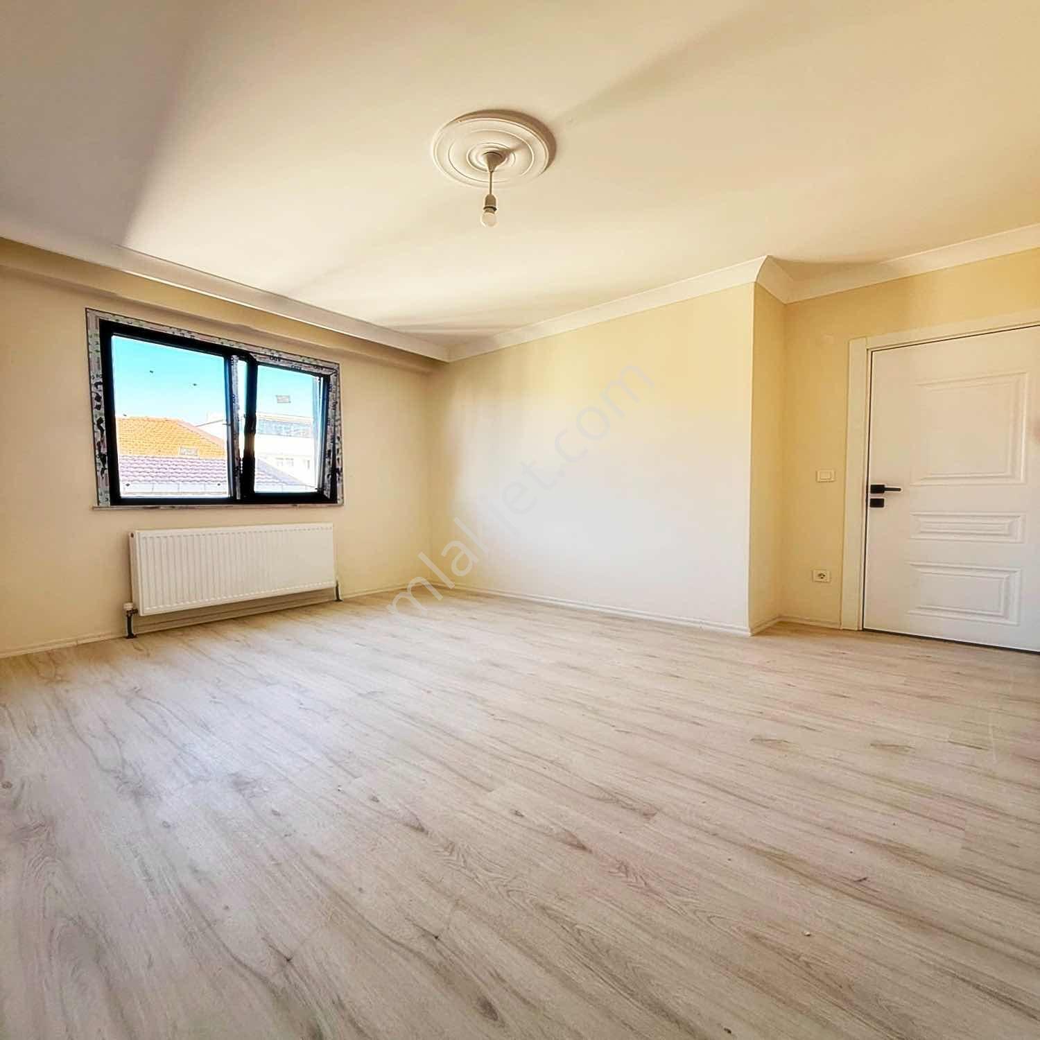 Tek Daire Üzeri!!!harika Konumda 2+1 92m2 Ara Kat!!! — fotoğraf 19