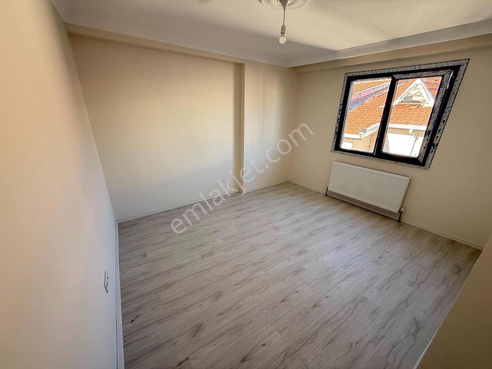 Tek Daire Üzeri!!!harika Konumda 2+1 92m2 Ara Kat!!! — fotoğraf 21