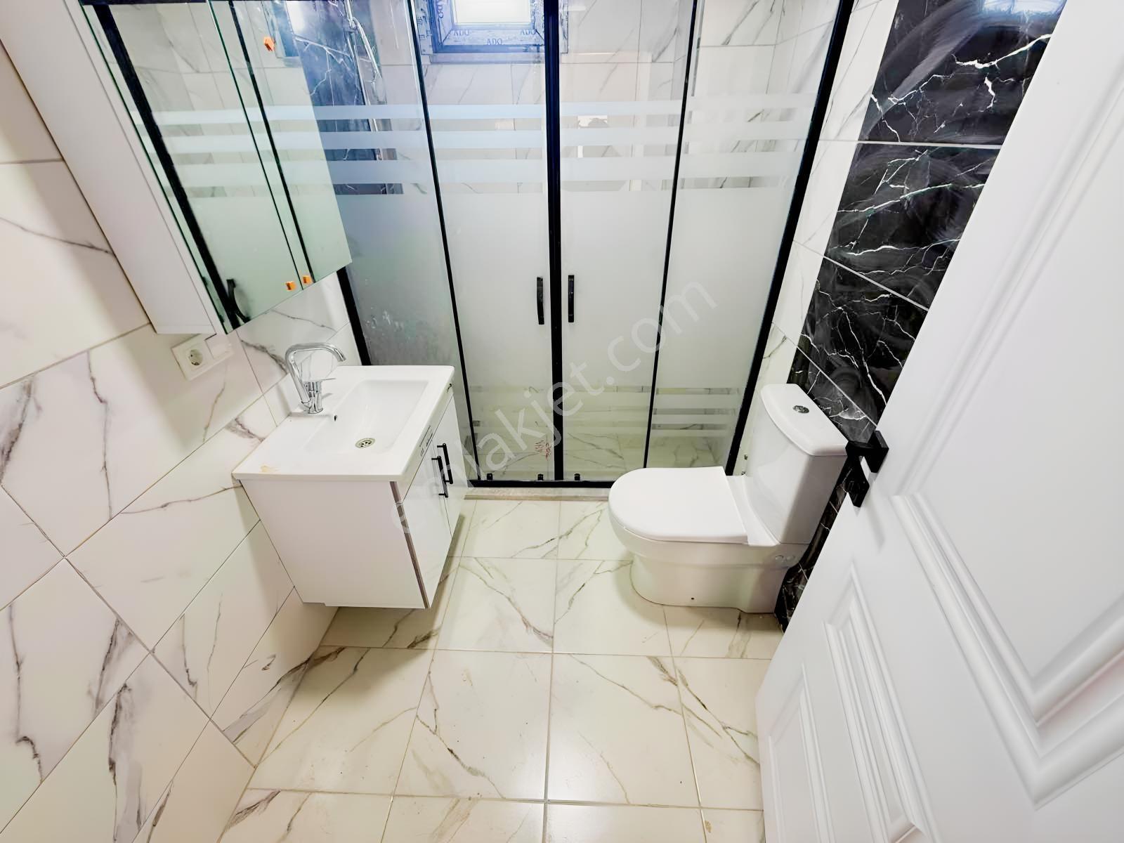Tek Daire Üzeri!!!harika Konumda 2+1 92m2 Ara Kat!!! — fotoğraf 24