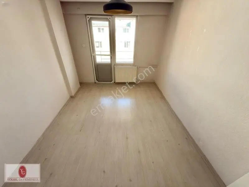 Yüksel'den Edremit Merkezde Ana Yola Cephe Full Yapılı 3+1 Daire — fotoğraf 14