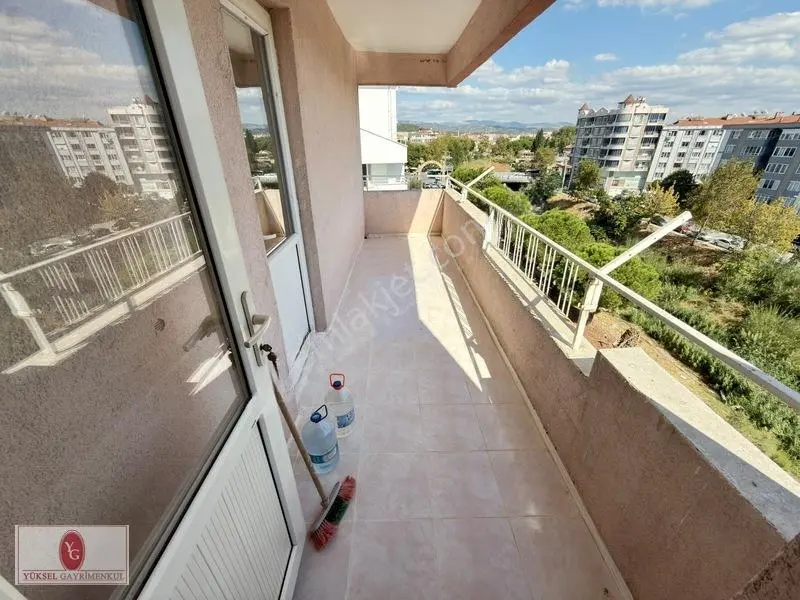 Yüksel'den Edremit Merkezde Ana Yola Cephe Full Yapılı 3+1 Daire — fotoğraf 23