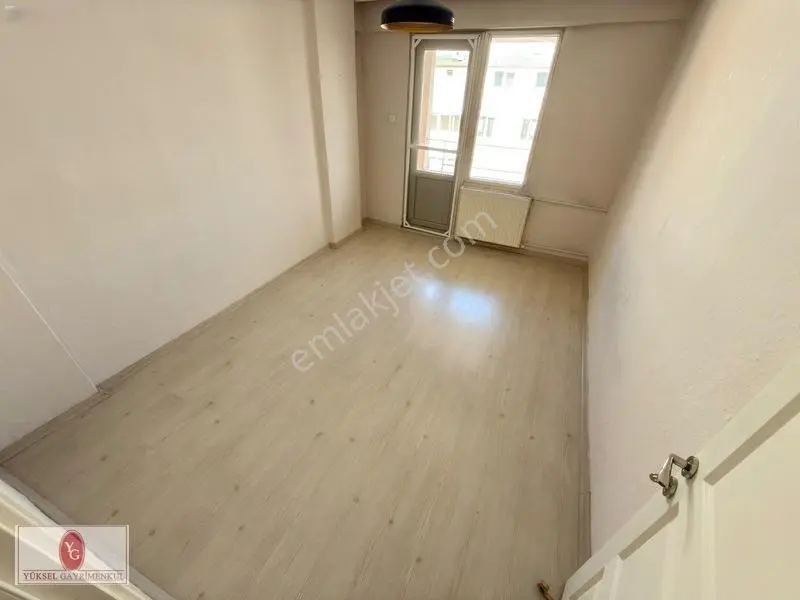 Yüksel'den Edremit Merkezde Ana Yola Cephe Full Yapılı 3+1 Daire — fotoğraf 35