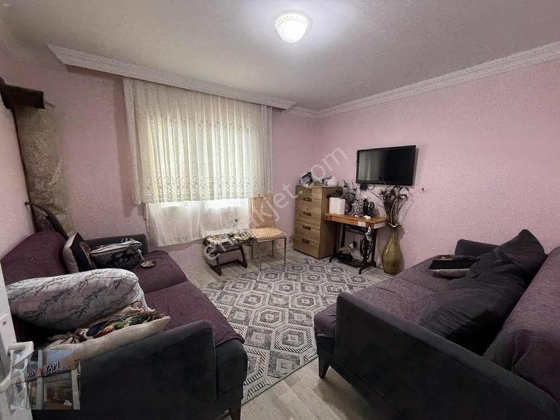 Şehir Merkezinde Masrafsız Bahçeli Teraslı Müstakil Ev — fotoğraf 13