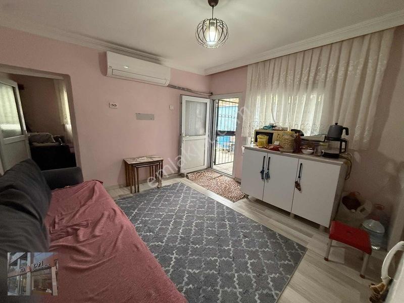 Şehir Merkezinde Masrafsız Bahçeli Teraslı Müstakil Ev — fotoğraf 28