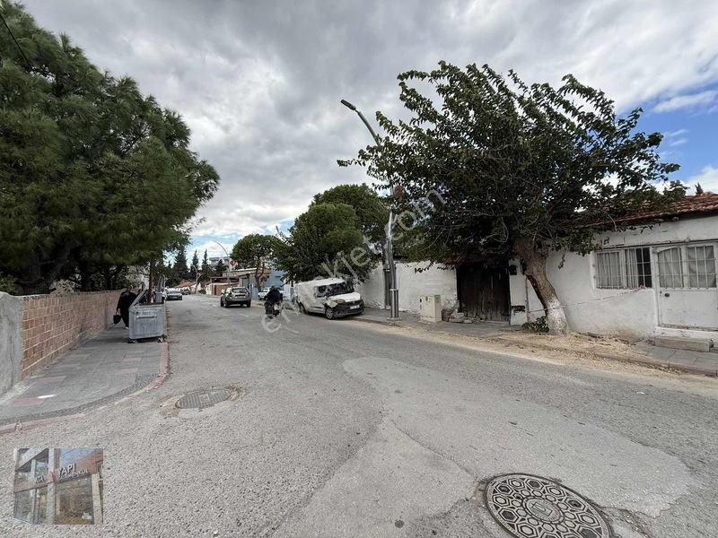 Şehir Merkezinde Masrafsız Bahçeli Teraslı Müstakil Ev — fotoğraf 29