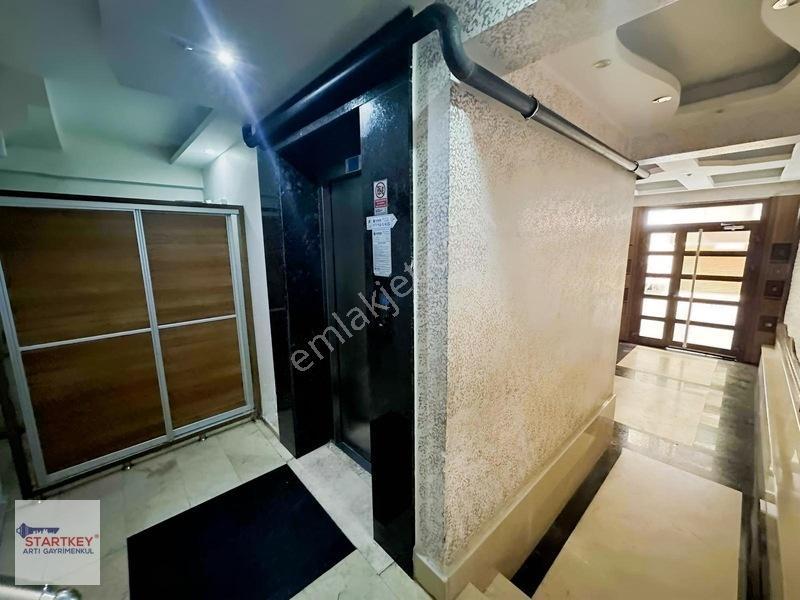 Karşıyaka Örnekköy De Çift Cepheli Geniş 3+1 Satılık Daire — fotoğraf 4