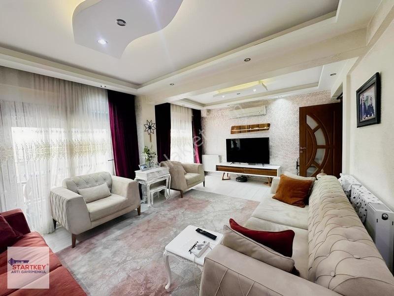 Karşıyaka Örnekköy De Çift Cepheli Geniş 3+1 Satılık Daire — fotoğraf 8