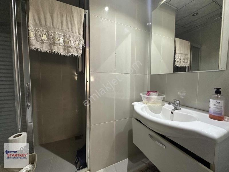 Karşıyaka Örnekköy De Çift Cepheli Geniş 3+1 Satılık Daire — fotoğraf 11
