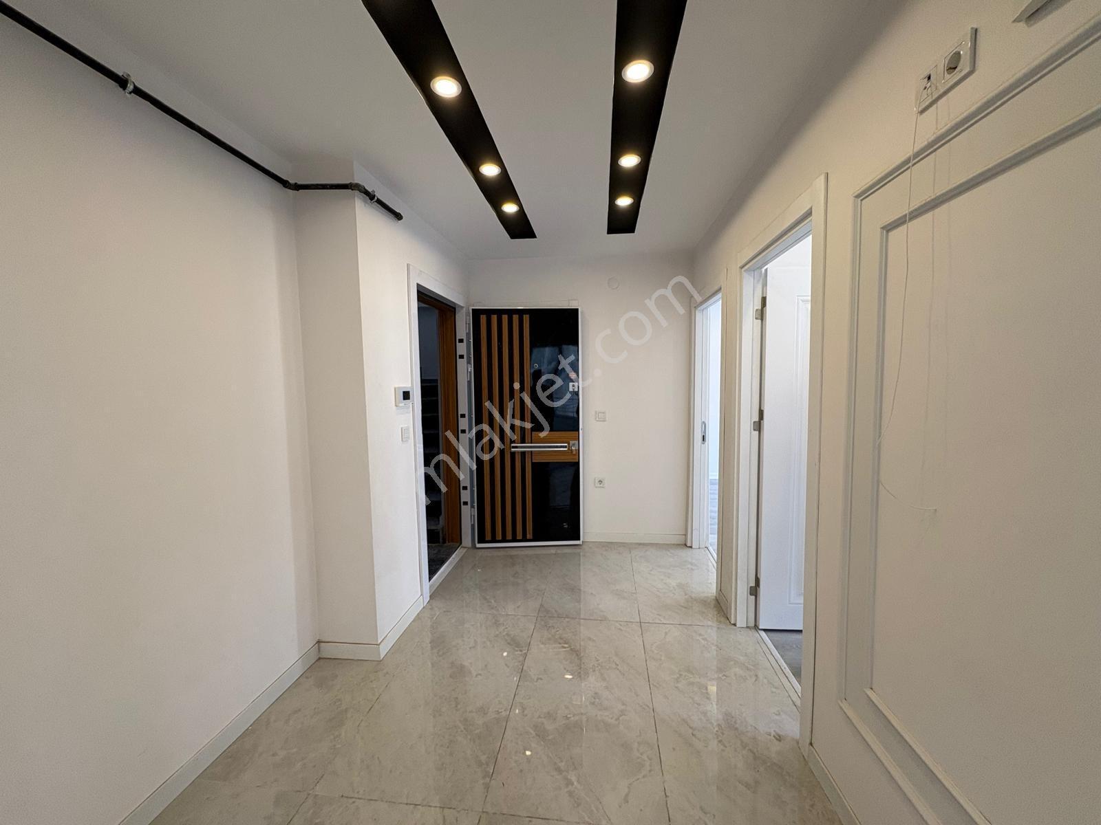 Merkez Gayrimenkul'den Denizköşklerde 2+1 Sıfır Ön Cephe — fotoğraf 14