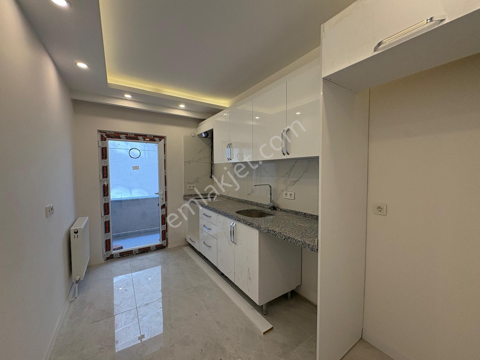 Merkez Gayrimenkul'den Denizköşklerde 2+1 Sıfır Ön Cephe — fotoğraf 27