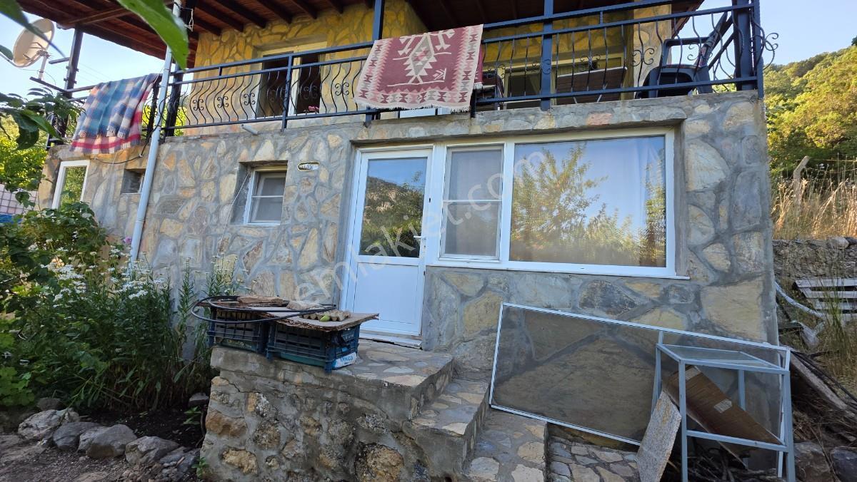 Manisa / Şehzadeler / Ayvacık Köyünde Doğayla İç İçe Villa — fotoğraf 3