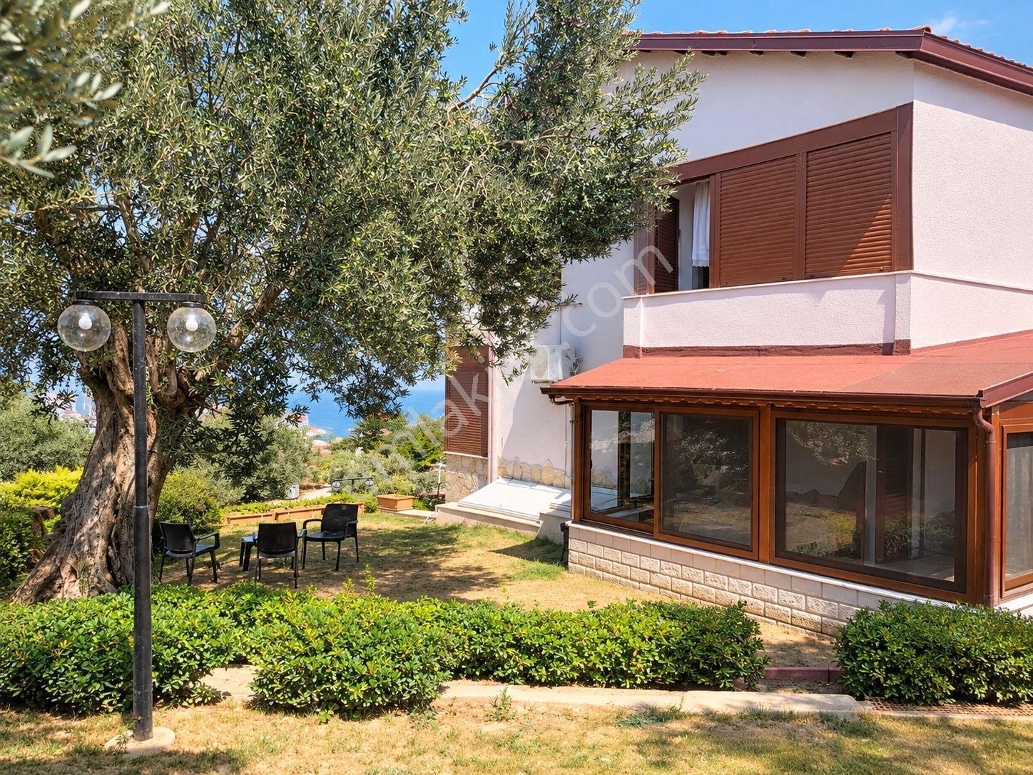 Burhaniye Pelitköy Deniz Manzaralı 3+1 Satılık Villa — fotoğraf 2