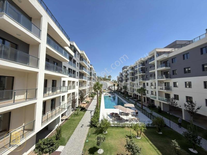 Çiğli Park Yaşam Atlantis Havuz Cephe Satılık 1+1 Daire — fotoğraf 18
