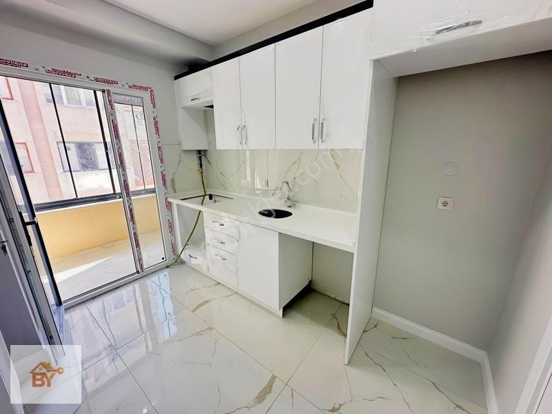 Yeşilova Mahallesinde 4+2 Köşe Başı Dubleks Daire — fotoğraf 9