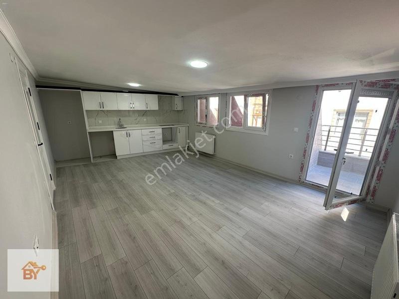 Yeşilova Mahallesinde 4+2 Köşe Başı Dubleks Daire — fotoğraf 20
