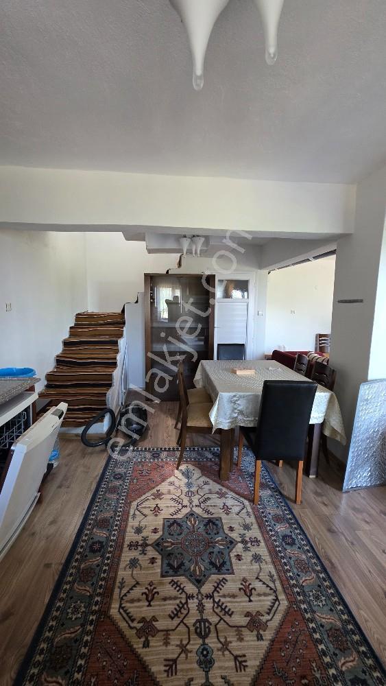 Manisa Şehzadeler Ayvacık Köyünde 299 M² Arsa İçinde Villa — fotoğraf 22