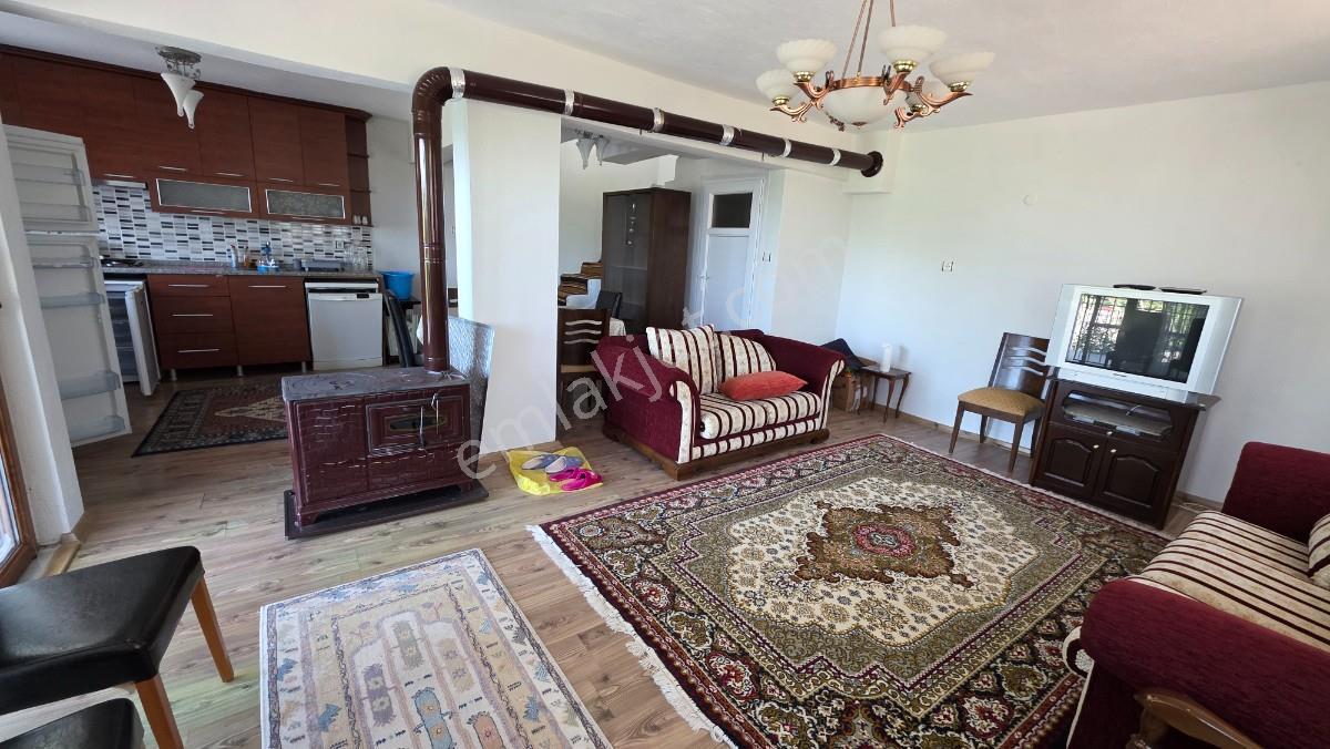 Manisa Şehzadeler Ayvacık Köyünde 299 M² Arsa İçinde Villa — fotoğraf 24