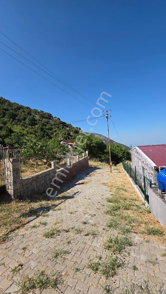 Manisa Şehzadeler Ayvacık Köyünde 299 M² Arsa İçinde Villa — fotoğraf 34