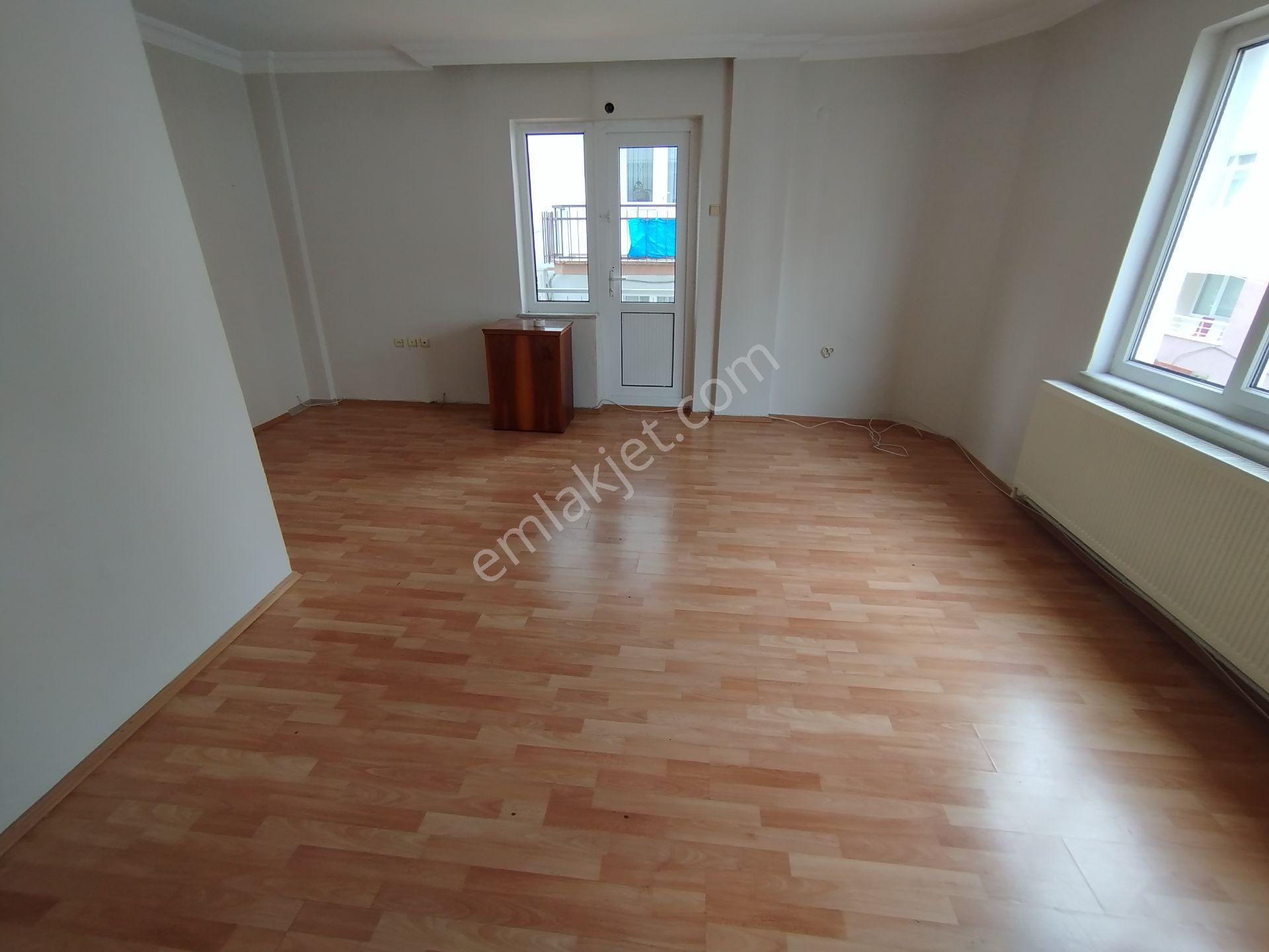 Yeski Emlâk İnşaattan Satılık 3+1 Adalet Mahallesi — fotoğraf 3
