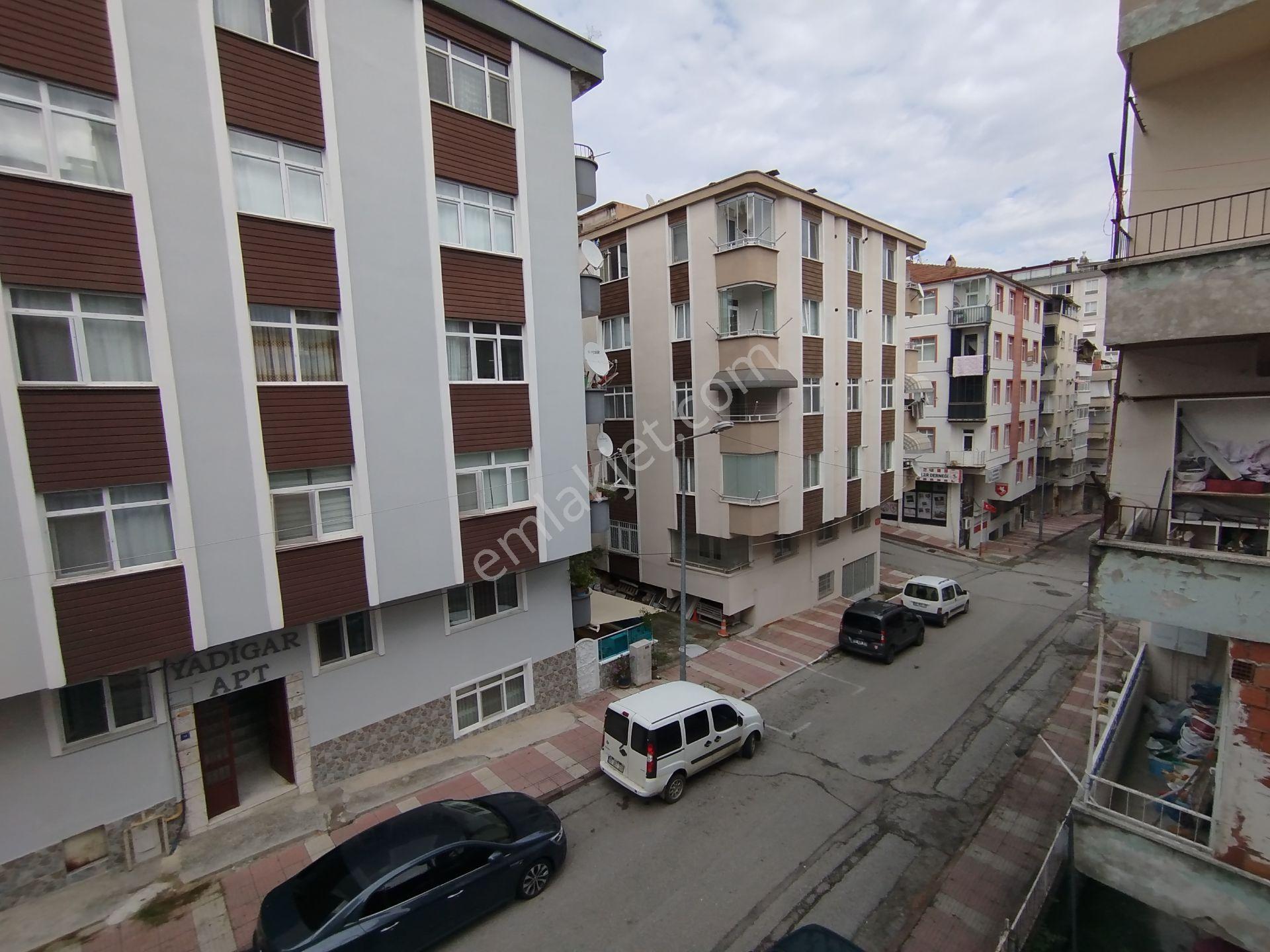Yeski Emlâk İnşaattan Satılık 3+1 Adalet Mahallesi — fotoğraf 18