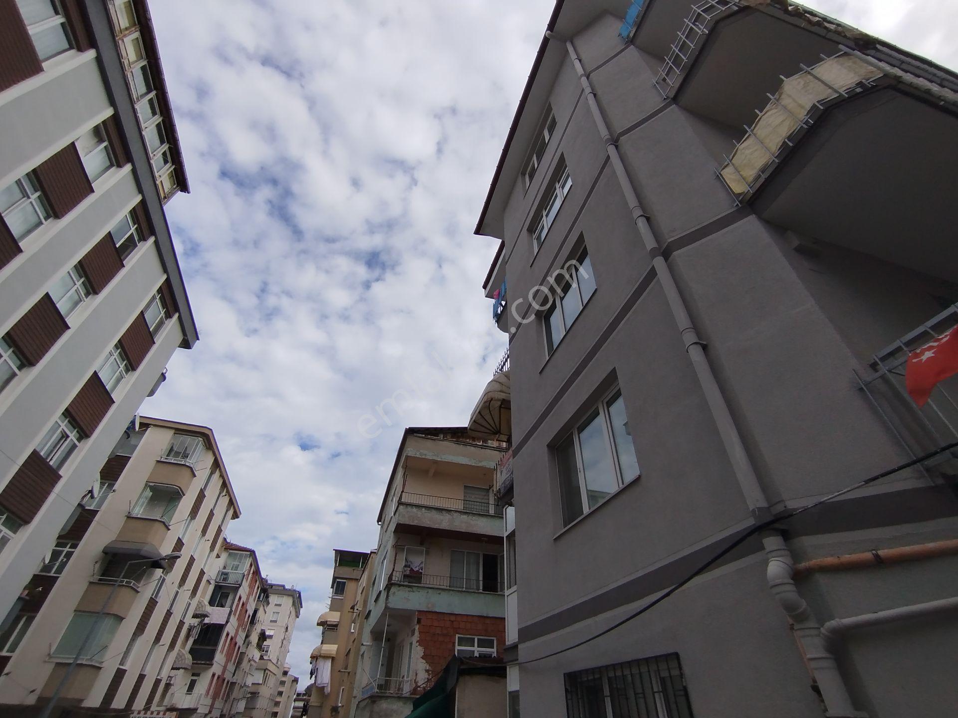 Yeski Emlâk İnşaattan Satılık 3+1 Adalet Mahallesi — fotoğraf 31