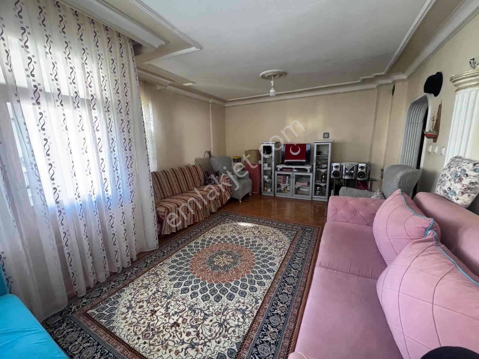 Türkan Emlaktan Liman Kavşağında 155 M² 3+1 Satılık Ferah Daire — fotoğraf 17