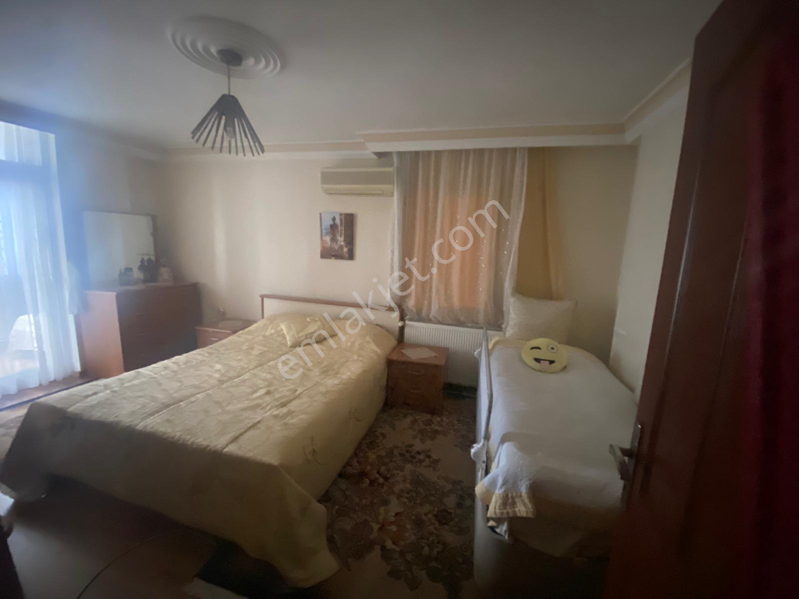 3+1 S.demirel Bulvarı Göl Manzaralı Önü Kapanmaz Dgaz 185m2 Hasarsız 2balkon Oda Büyüklüğü Kiler. — fotoğraf 2