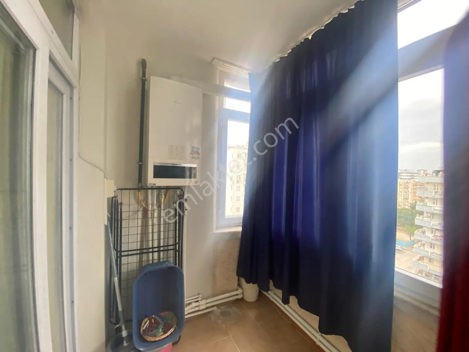 3+1 S.demirel Bulvarı Göl Manzaralı Önü Kapanmaz Dgaz 185m2 Hasarsız 2balkon Oda Büyüklüğü Kiler. — fotoğraf 9