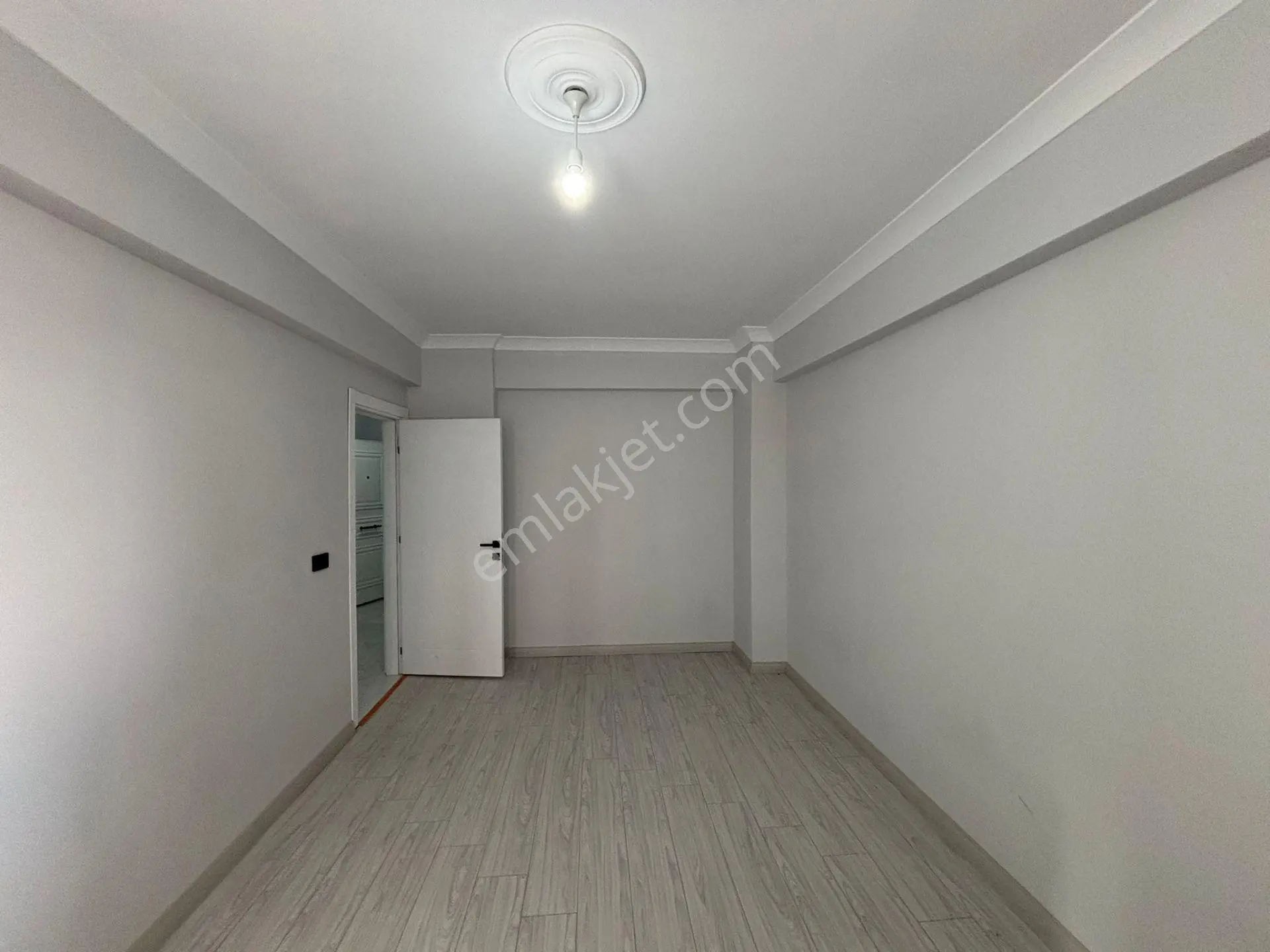 **eryıldız İnşaat'tan 7/24 Güvenlikli Havuzlu Site İçinde 115m2 Ebeweyn Banyolu 2+1 — fotoğraf 27