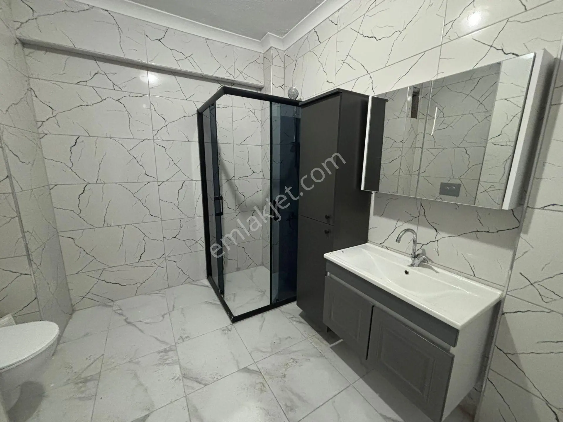 **eryıldız İnşaat'tan 7/24 Güvenlikli Havuzlu Site İçinde 115m2 Ebeweyn Banyolu 2+1 — fotoğraf 31
