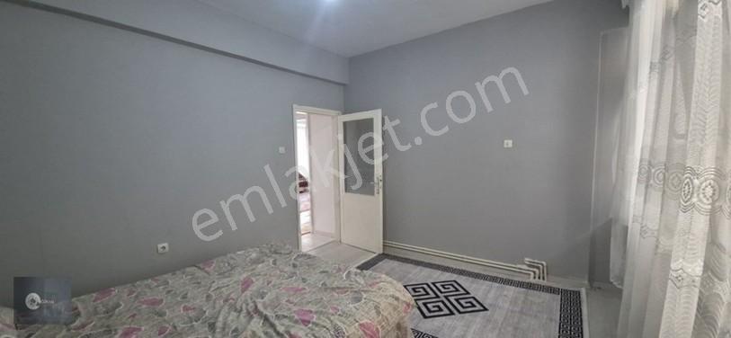 Satılık Merkezi Konumdamutfak Ayrı 2+1 — fotoğraf 13