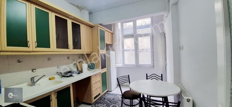 Satılık Merkezi Konumdamutfak Ayrı 2+1 — fotoğraf 16