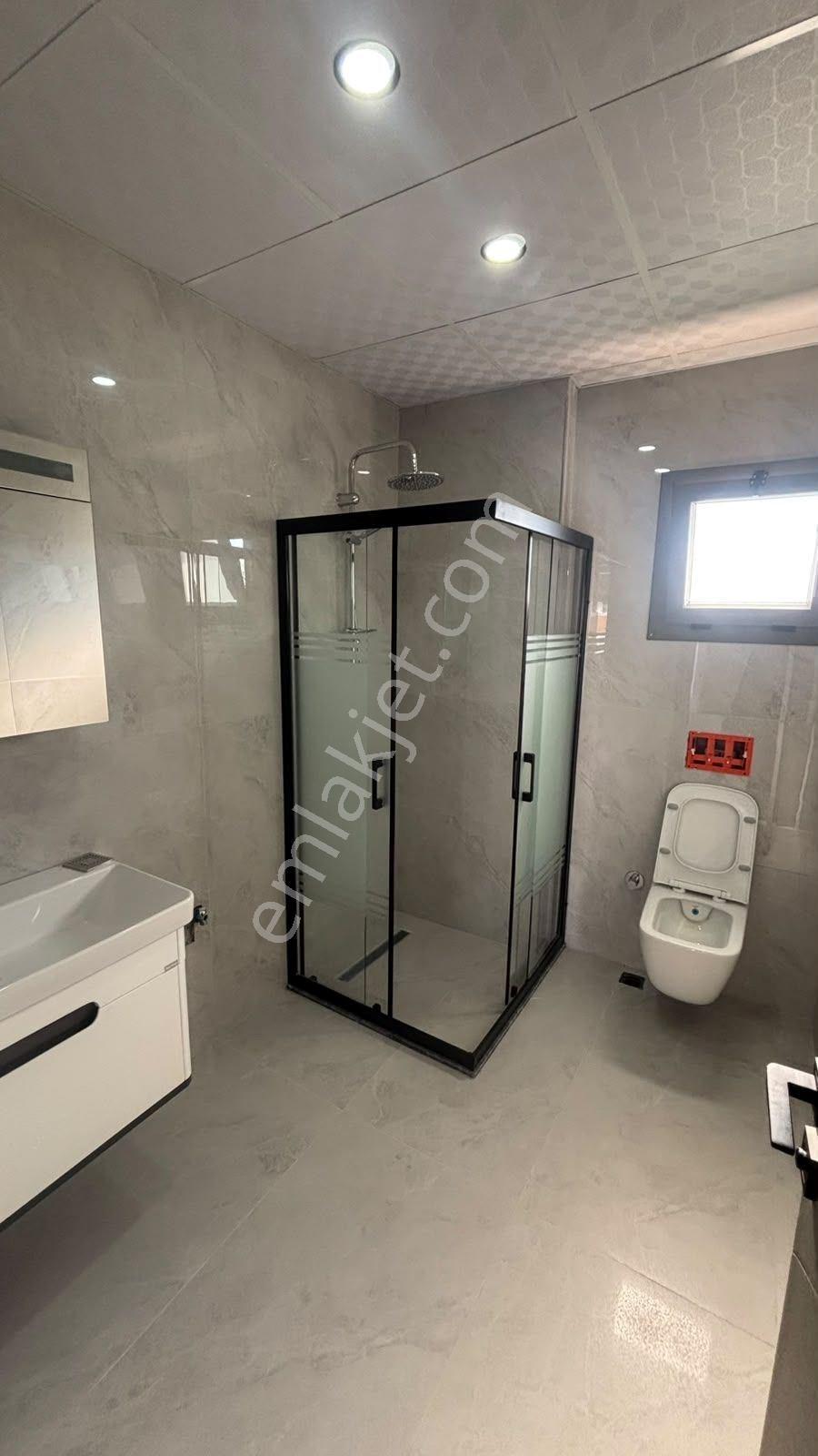 Kuşadası Davutlar'da Satılık 1+1 | Ormana Komşu Havuzlu Site — fotoğraf 15