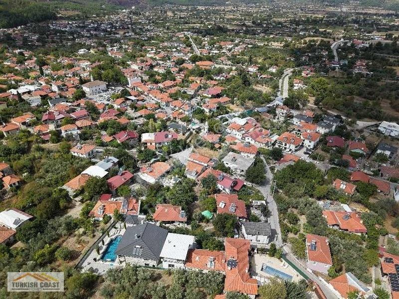 Üzümlü Merkezde Satılık Köşe Parsel Arsa