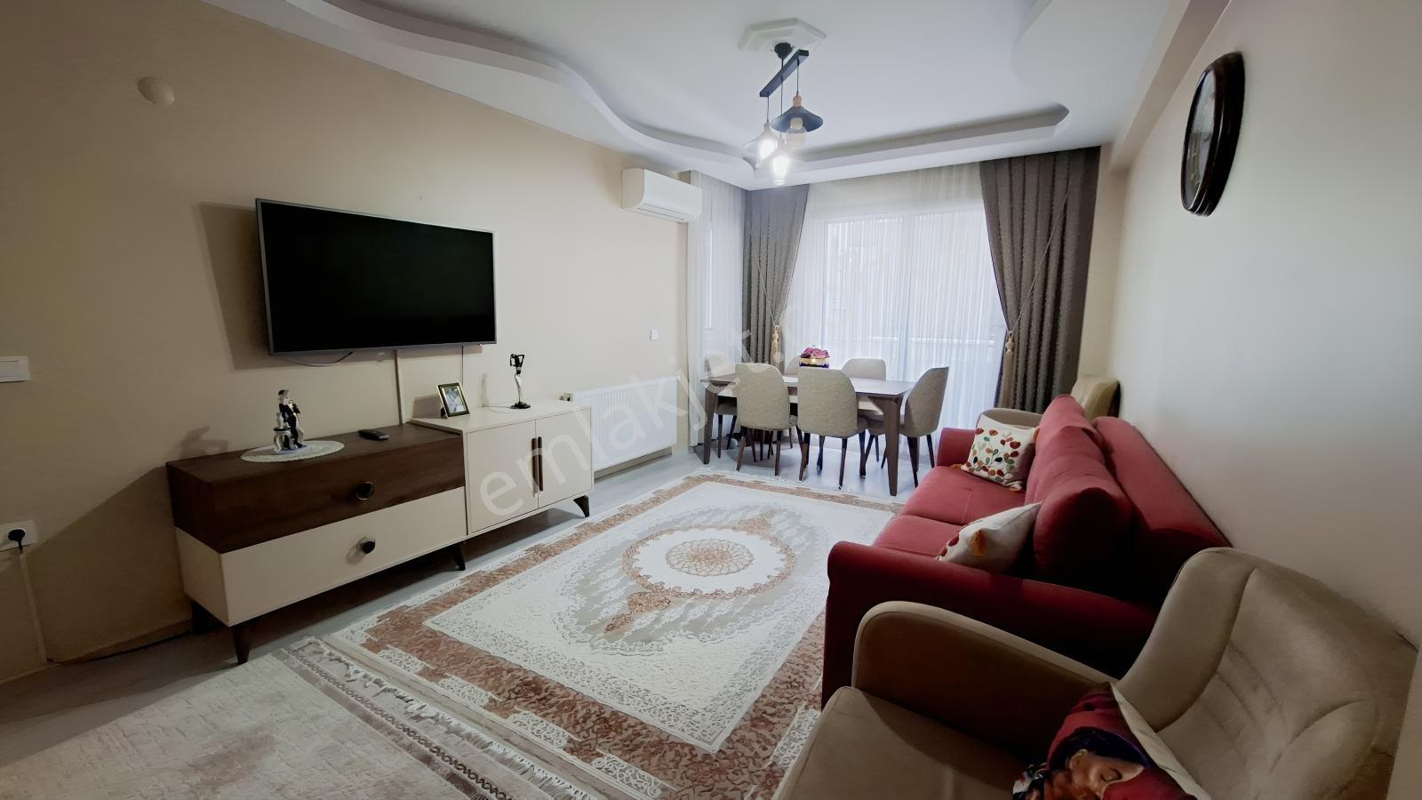 Hürriyet Mah, Kapalı Otoparklı, Kapalı Mutfak(2+1)satılık Daire — fotoğraf 2