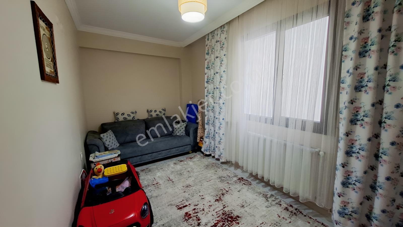 Hürriyet Mah, Kapalı Otoparklı, Kapalı Mutfak(2+1)satılık Daire — fotoğraf 15