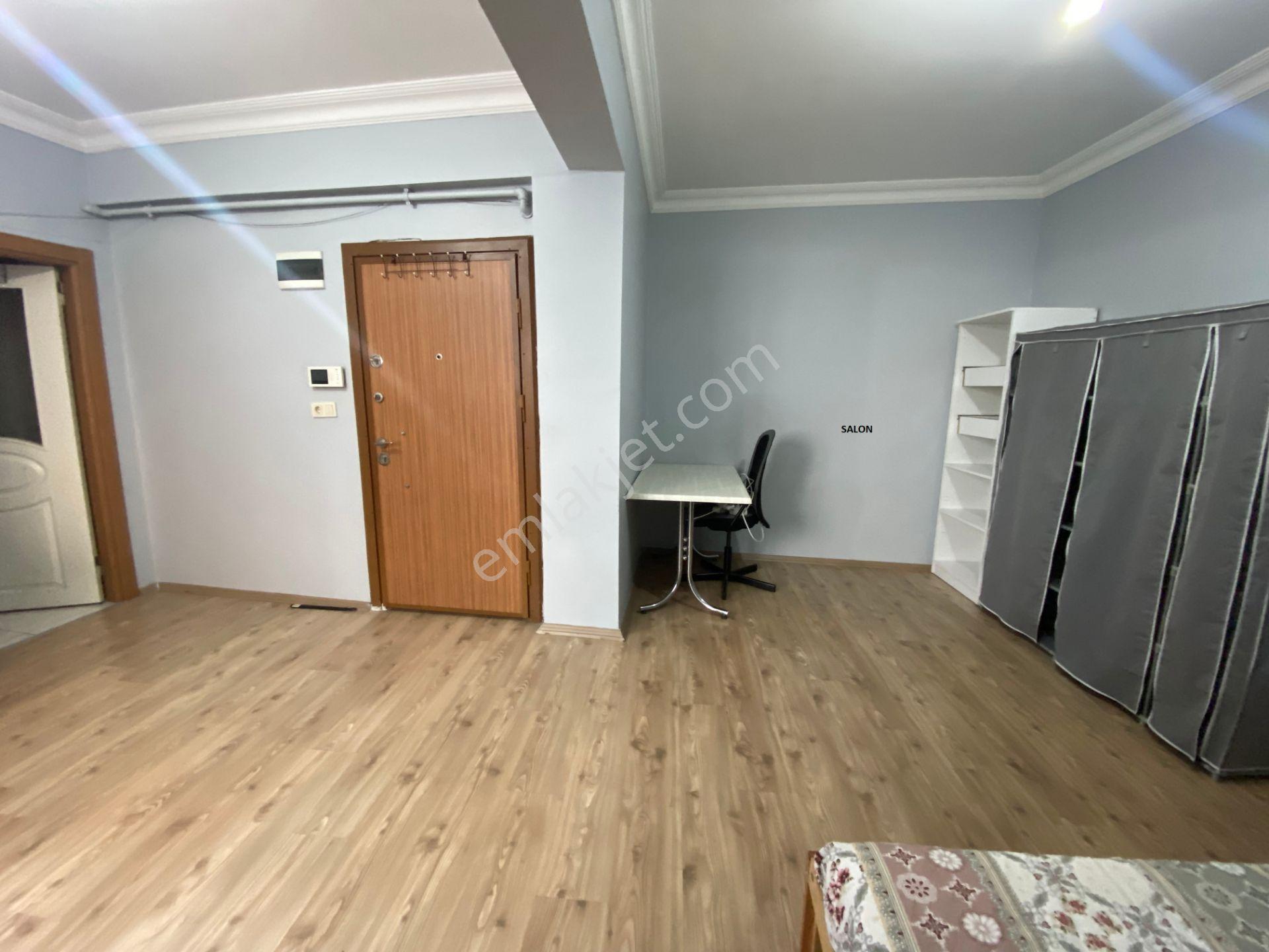 Avrupa Emlak Tan Namık Kemal Mh 70m² 1+1 Bahçe Kat,7 Yaş,iskanlı, Y.t Ünüvesitesi Karşısında,satılık — fotoğraf 3