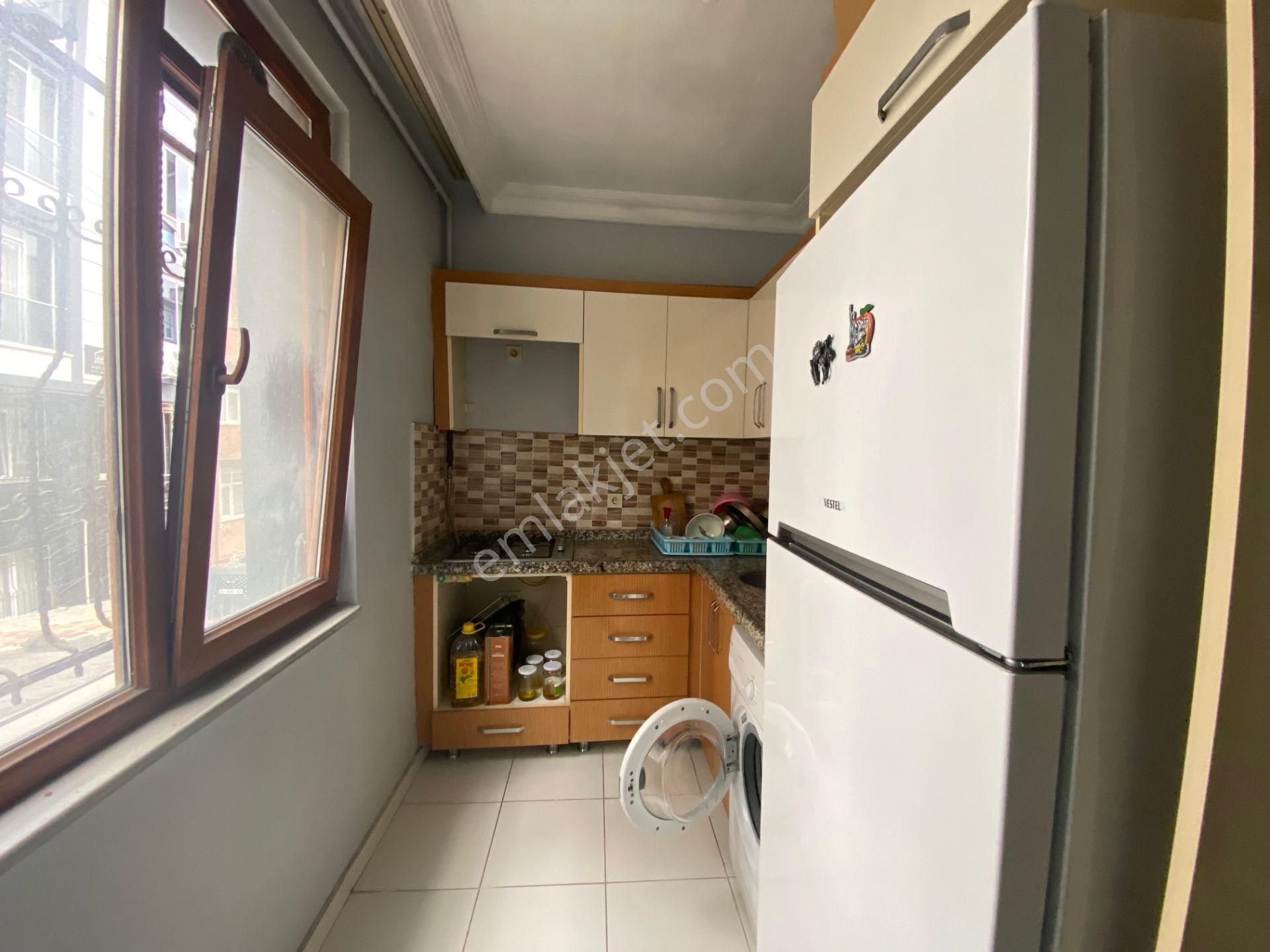 Avrupa Emlak Tan Namık Kemal Mh 70m² 1+1 Bahçe Kat,7 Yaş,iskanlı, Y.t Ünüvesitesi Karşısında,satılık — fotoğraf 10