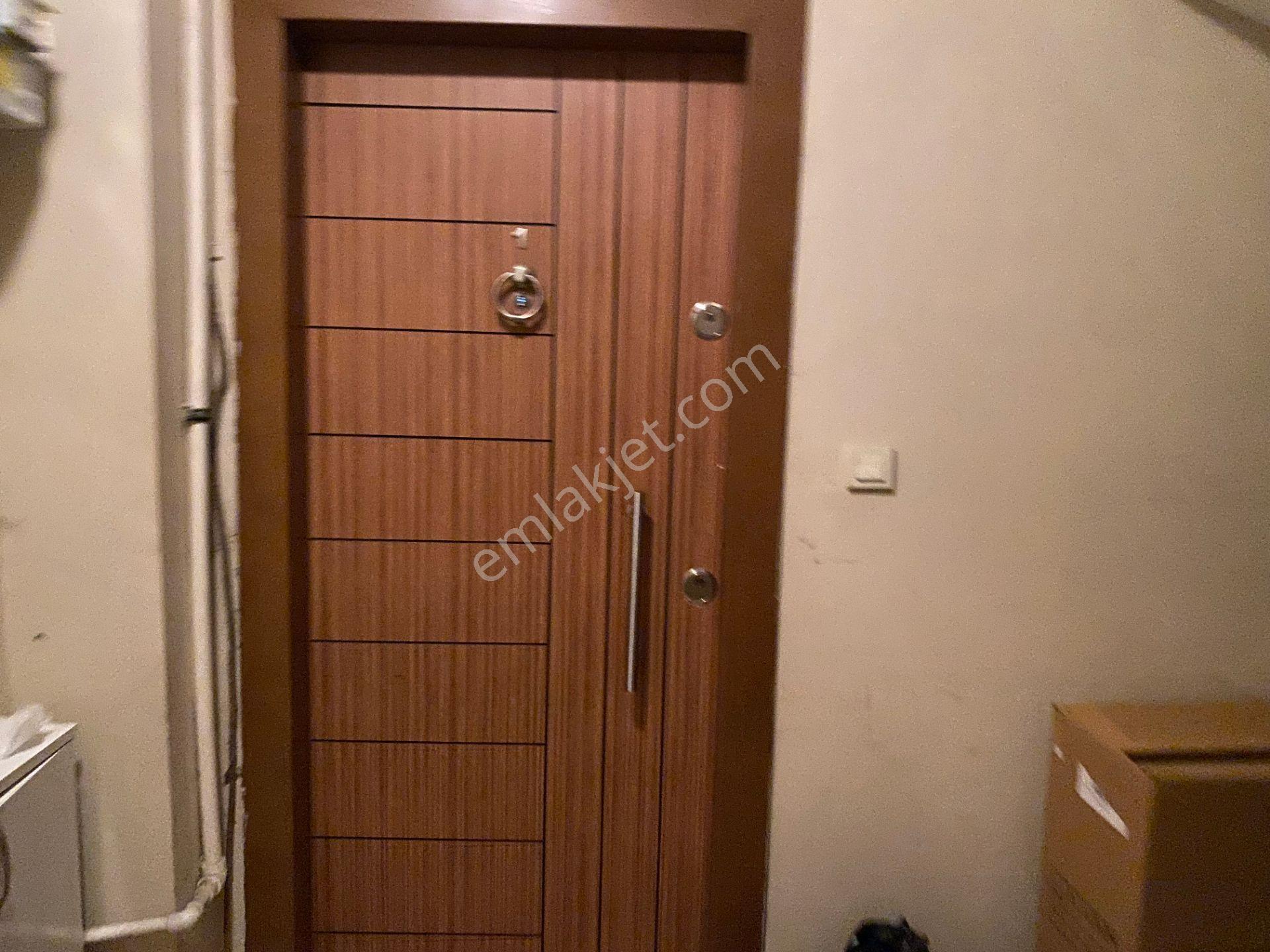 Avrupa Emlak Tan Namık Kemal Mh 70m² 1+1 Bahçe Kat,7 Yaş,iskanlı, Y.t Ünüvesitesi Karşısında,satılık — fotoğraf 12