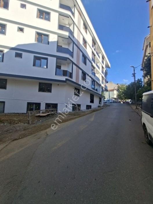 1+1 Nezih Ve Merkezi Konumda Bahçe Katı Daire — fotoğraf 2
