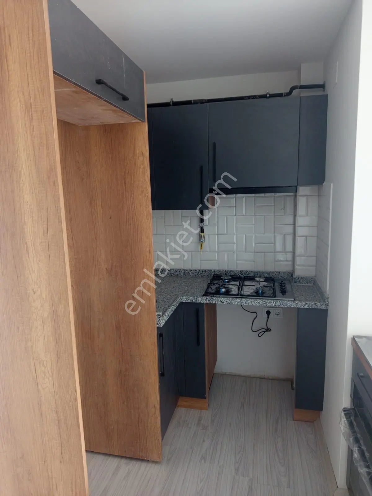 Video Bak 1+1 Barajyolu Yenibaraj Dgaz 0 Daire Kat Seçenekleri Mevcut Aylık 25,000tl Yıllık 250bin — fotoğraf 10