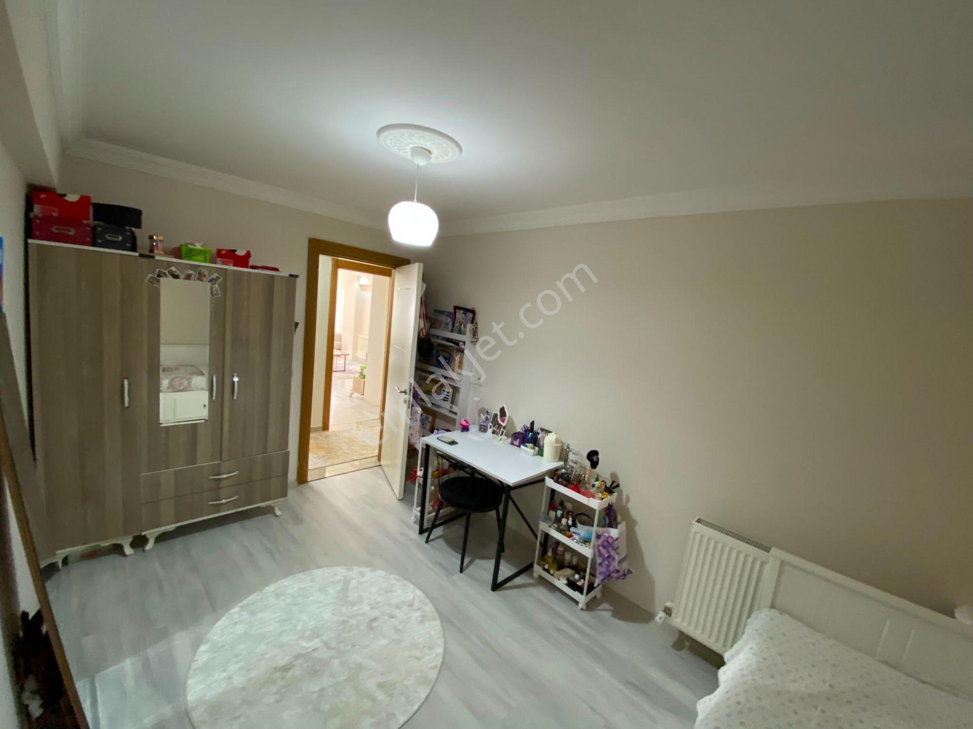 Merkez Efendi Mahallesidaire Site İçi 3+1 115m2 5 Katınının 3 Katı Açık Mutfak Full Özelikli Petek K — fotoğraf 16